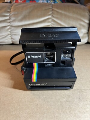 Polaroid One Step 600 Instant Camera