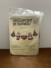 Needlecraft Ala Mode Santa Mrs Claus Christmas Xmas Garland Needlepoint Kit