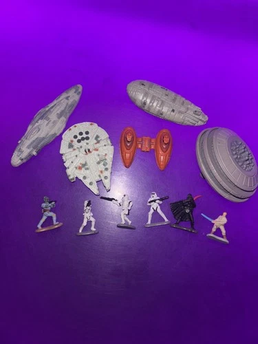 Vintage 1993-95 Galoob LFL Star Wars Micro Machines Lot of 11 figures and ships