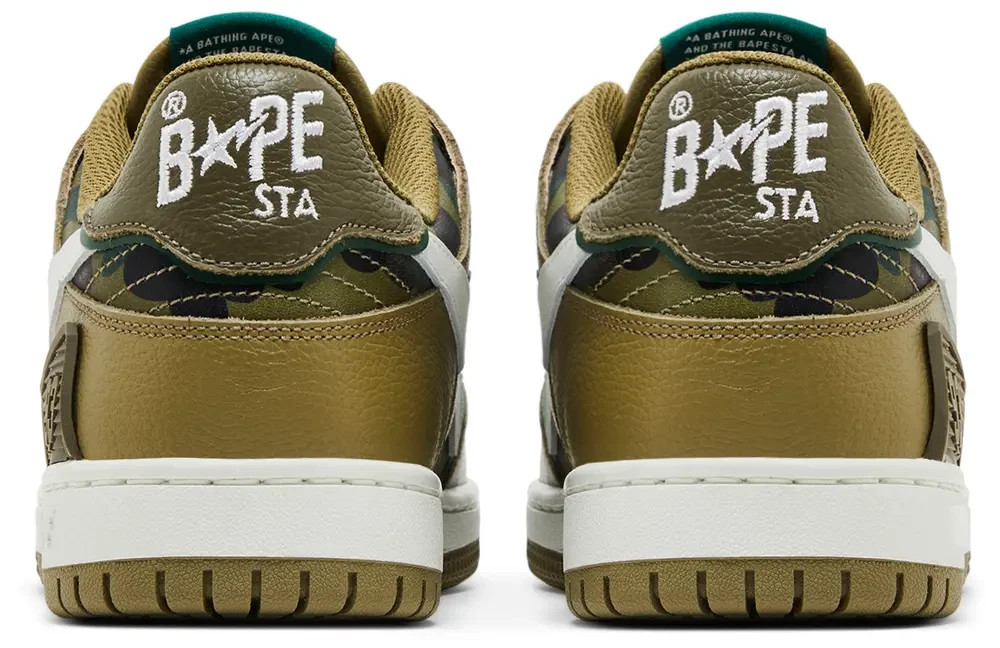 A BATHING APE®STA CAMO（スタカモ）PCバッグ A Bathing Ape BAPE Sk8 Sta “ABC Camo Green” | Size 13 US ( 46 EU