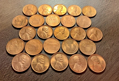 Uncirculated Lincoln Cents- Lot Of 25 Wheat Pennies- 1950's Nice Red