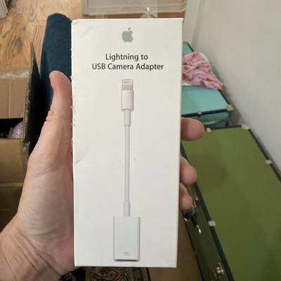 Apple MD821AM/A Lightning to USB Camera Adapter