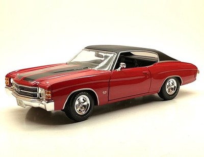 Maisto Chevrolet Chevelle SS 454 Sportcoupe Bj.1971 in rot schwarz, 1:18, RV33