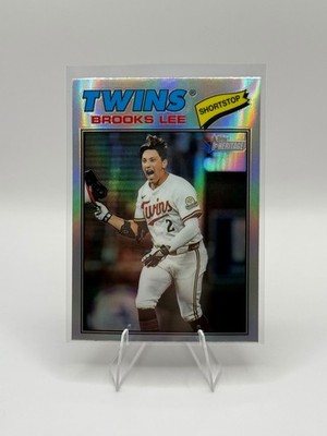 2026 Topps Heritage #60 - Brooks Lee - All Chrome Refractor - Minnesota Twins