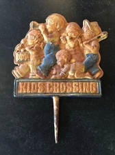 Vintage 3D Cast Iron Kids Crossing Sign Ground Garden Stake Yard Decor 11.5”