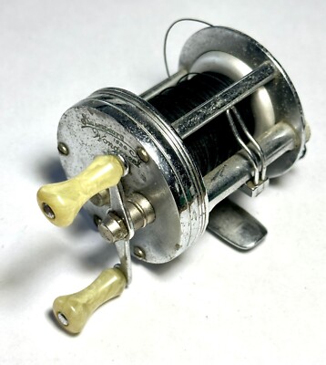 australian made fly fishing reels Hardy Sovereign Reel 尺寸:Size4 Gap 10.5mm Arguably one of the Hooks_COTW_July26