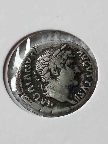 Hadrian Silver Denarius COS III Minerva, Foot on Helmet Rome. Scarcer Type. - Picture 4 of 4