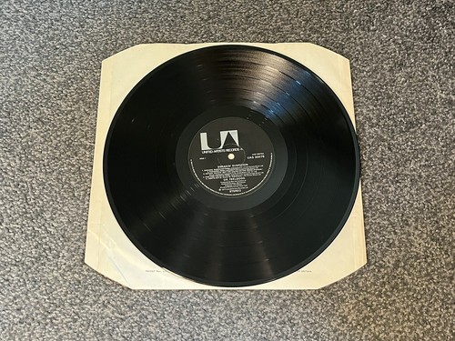Dr. Feelgood – Sneakin' Suspicion / 1977 UK LP / UAS 30075 / NM/VG+ - 第 2/5 張圖片