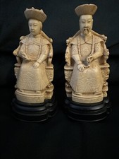 Lot de 2 empereurs trônes japonais dynastie. Fait main Italie. Réduit