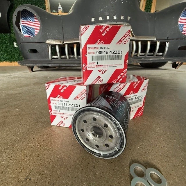 (5) TOYOTA OEM Engine-Oil Filter 90915YZZD1 w gasket - Image 2 of 4