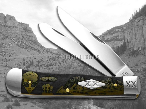 Case xx Knives Trapper Aliens Olive Green Bone 1/500 Pocket Knife Stainless - Picture 2 of 4
