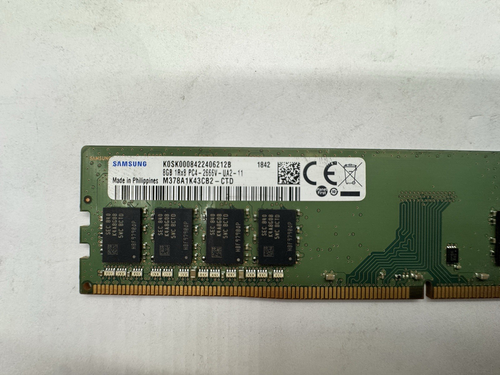 Samsung 8GB 1RX8 PC4-2666V-RD1-12-MAO Server Memory - Picture 2 of 4