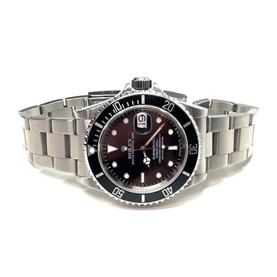 Rolex Submariner Black Oyster Perpetual 16610 40mm Mens Watch date