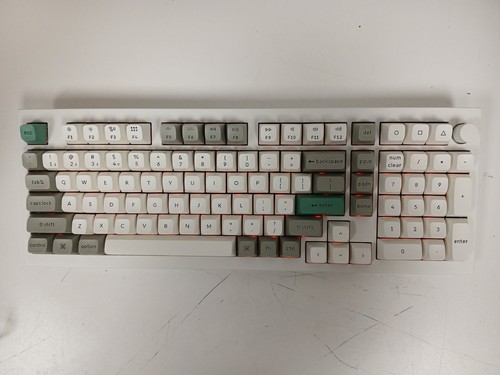 Keychron Q5 Max Gaming Mechanical Keyboard, White *NO DONGLE* - 第 3/3 張圖片
