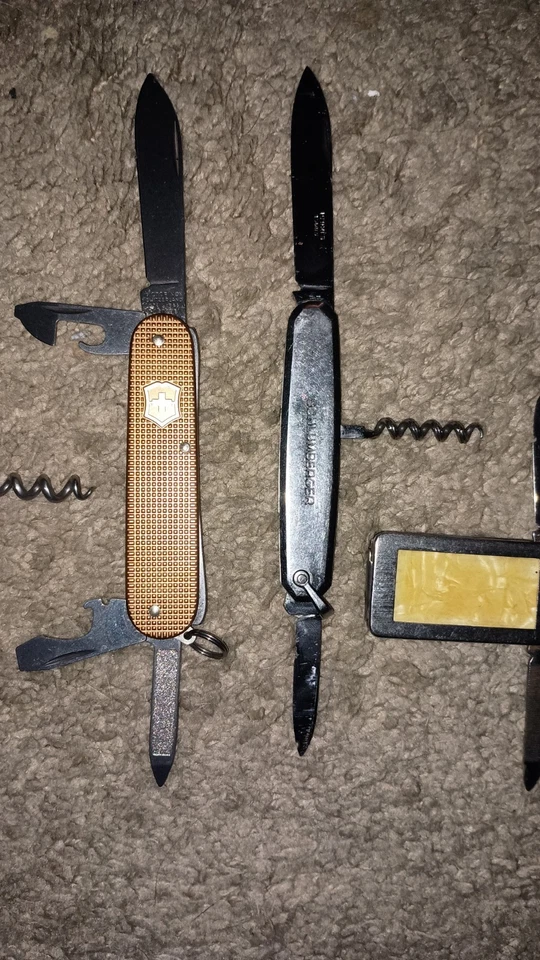 Lote de 5 navajas de bolsillo del ejército suizo muy valiosas y coleccionables y otras Foto 2 de 4