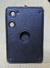 BROWNIE KODAK Model 2A  Box Camera 1916