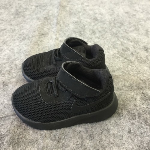nike tanjun 4c
