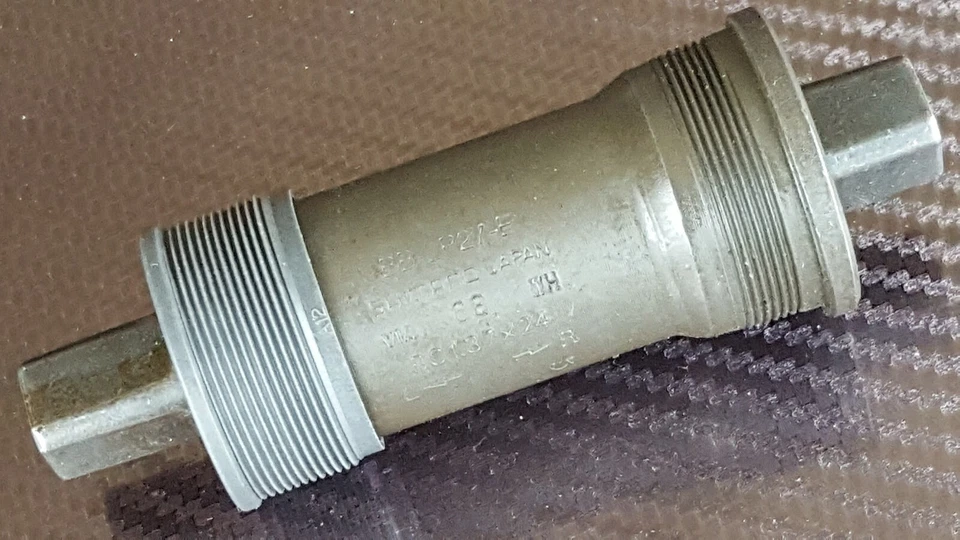 Shimano BB-LP27-E Bottom bracket (English) 68 x 110mm (Square) E Type  (NEW) - Image 2 of 4