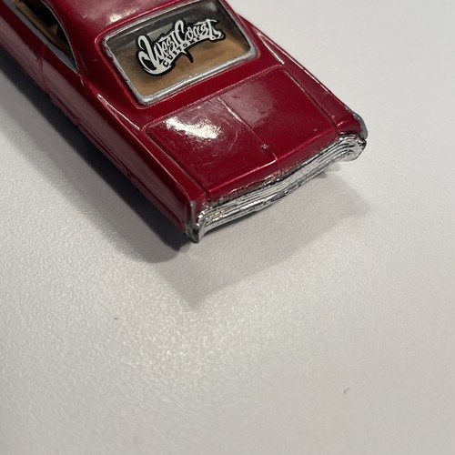 1965 Pontiac Bonniville Hot Wheels West coast Classics RR tires 1/64 loose damag - Picture 7 of 9