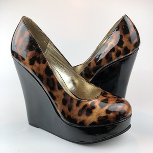 steve madden leopard wedges