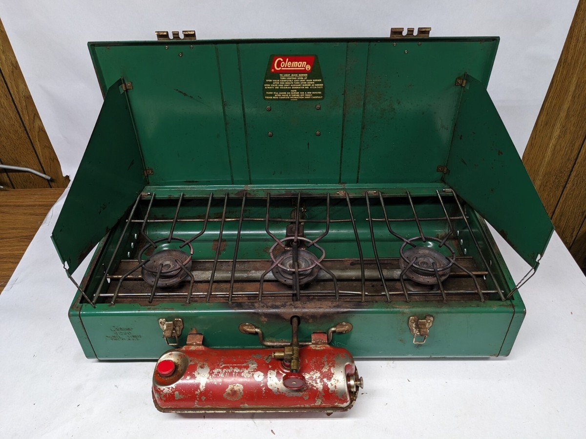 Vintage Coleman Model 426D USA 3-Burner Camp Stove With Tank