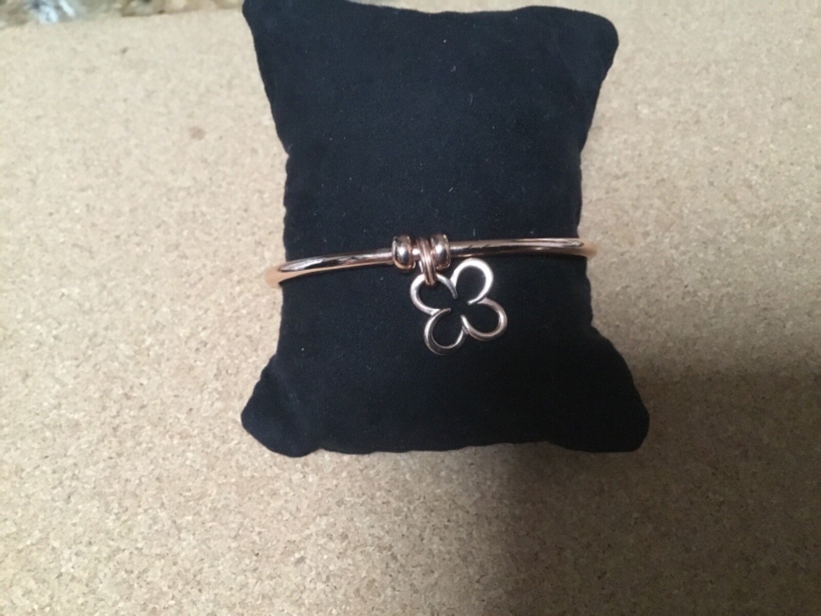 Picture 1 of 5
