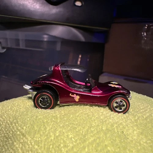 Hot Wheels Redline 1969 ‘Sand Crab’ Metallic Rose Black Interior W/removable Top