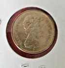 Foreign Coin     CANADA  1968 Item 2  Silver Quarter   Nice Circulated Condition — photo 3