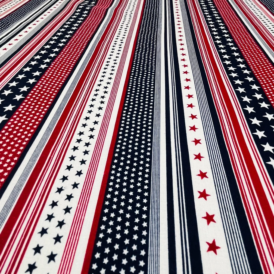 Tela Patriótica Estrellas y Rayas POR YARDA Rojo, Blanco y Azul Foto 3 de 4