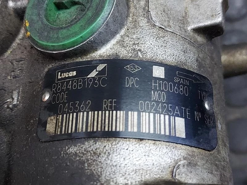 R8448B193C pompe injection diesel RENAULT CLIO II FASE I B CBO 1.9 D 192107 - Photo 3/4