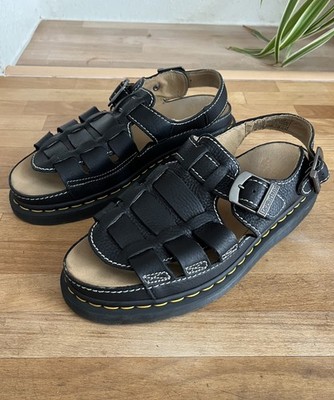 Dr. Martens ''8092 Arc'' fisherman plateau sandals