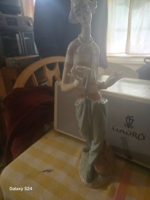 llardro clown in love