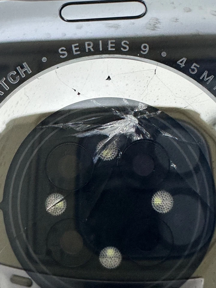 Apple Watch Series 9 [A2980] GPS Rosa Aluminio 45mm con Correa Silicona Rosa Foto 4 de 4