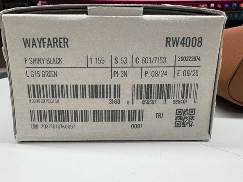 Ray-Ban Meta Wayfarer Occhiali da Sole Smart, RW4008, Nero Lucido/G15 Verde - Foto 4 di 4