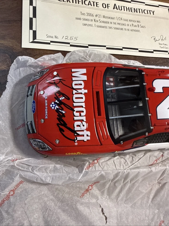 Team Caliber Ken Schrader Signed #21 Motorcraft 2006 Ford Fusion Die-cast Nascar - Image 2 of 4