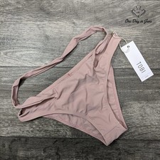 Costume da bagno Tobi con spalline e fondo bikini taglia M