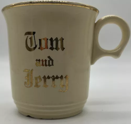 Homer Laughlin Tom and Jerry Mug or CoffeeCup Hall USA 50s 60s Gold trim Vintage