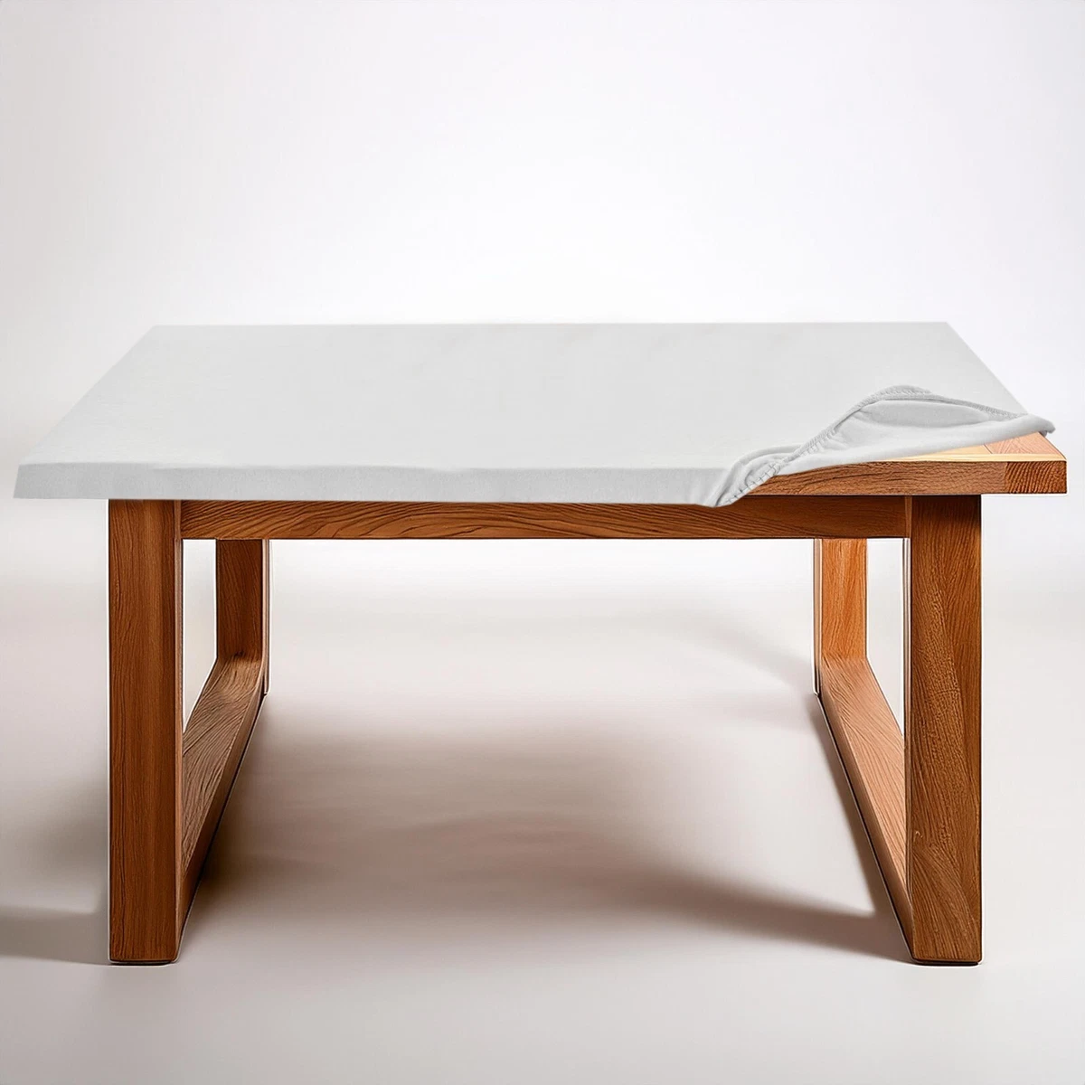 Copritavolo elasticizzato per tavolino bistro HWC-J30 60cm tessuto bordeaux | Leroy Merlin