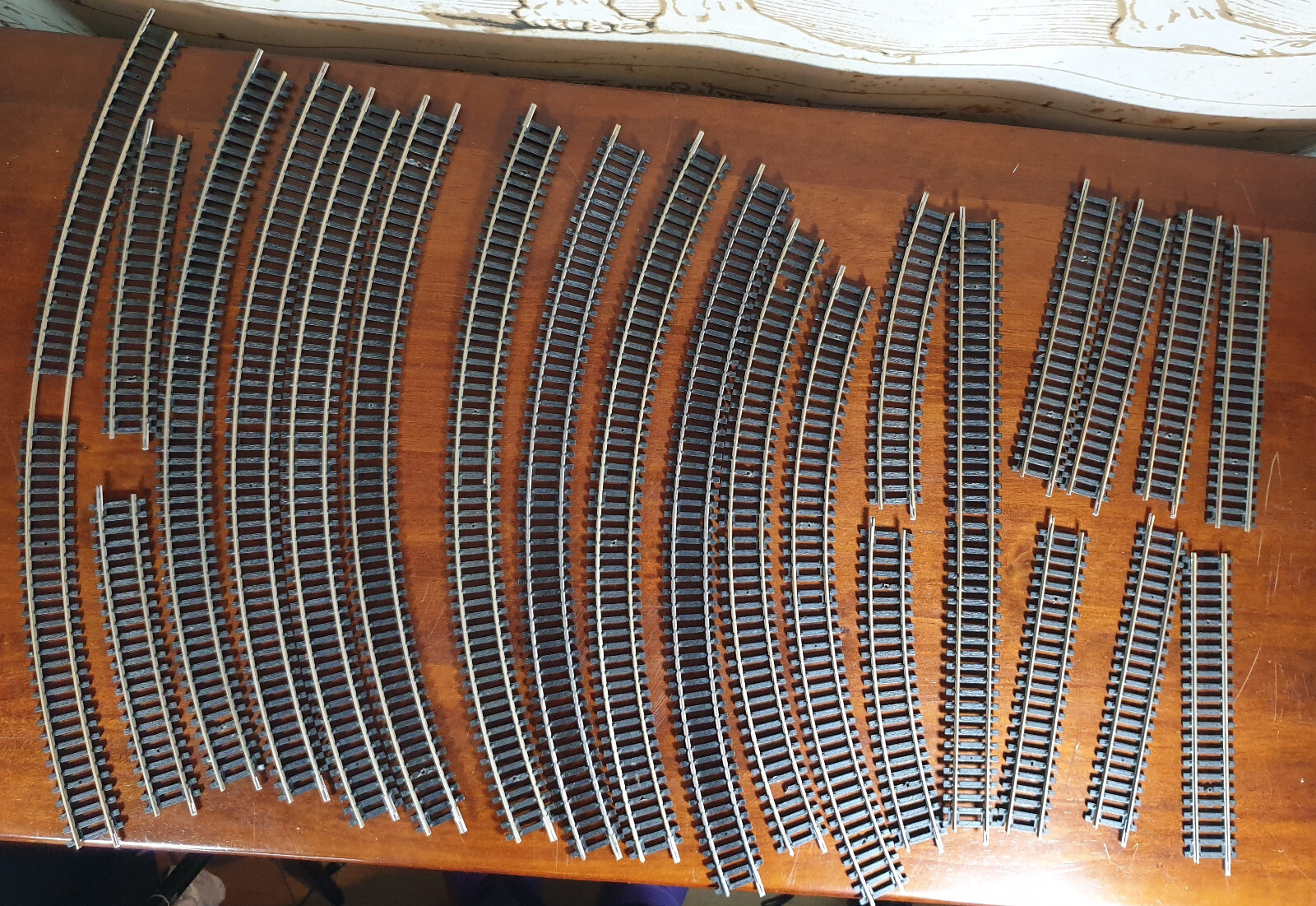 Hornby model train tracks bundle 00 Gauge eBay