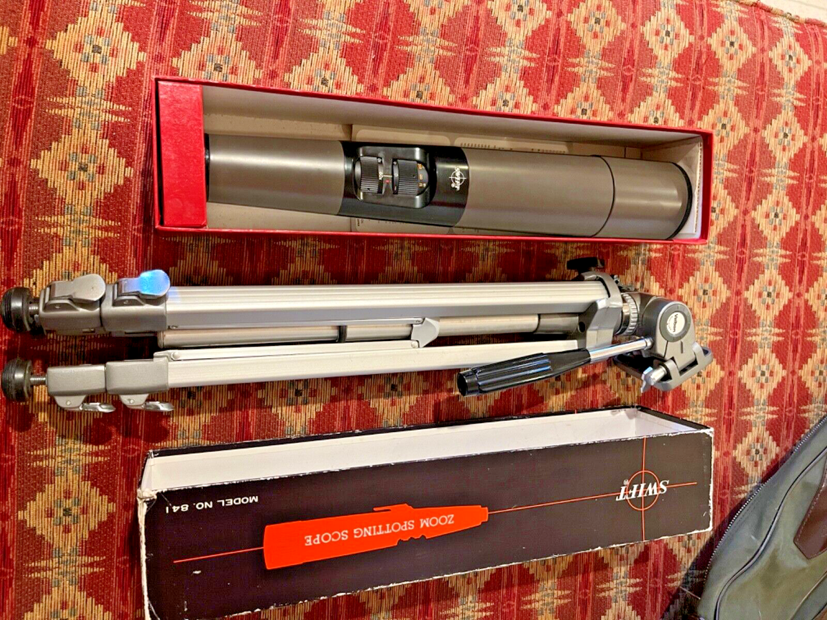 Swift Telemaster SET Zoom Spotting Scope No. 841 , Velbon carry