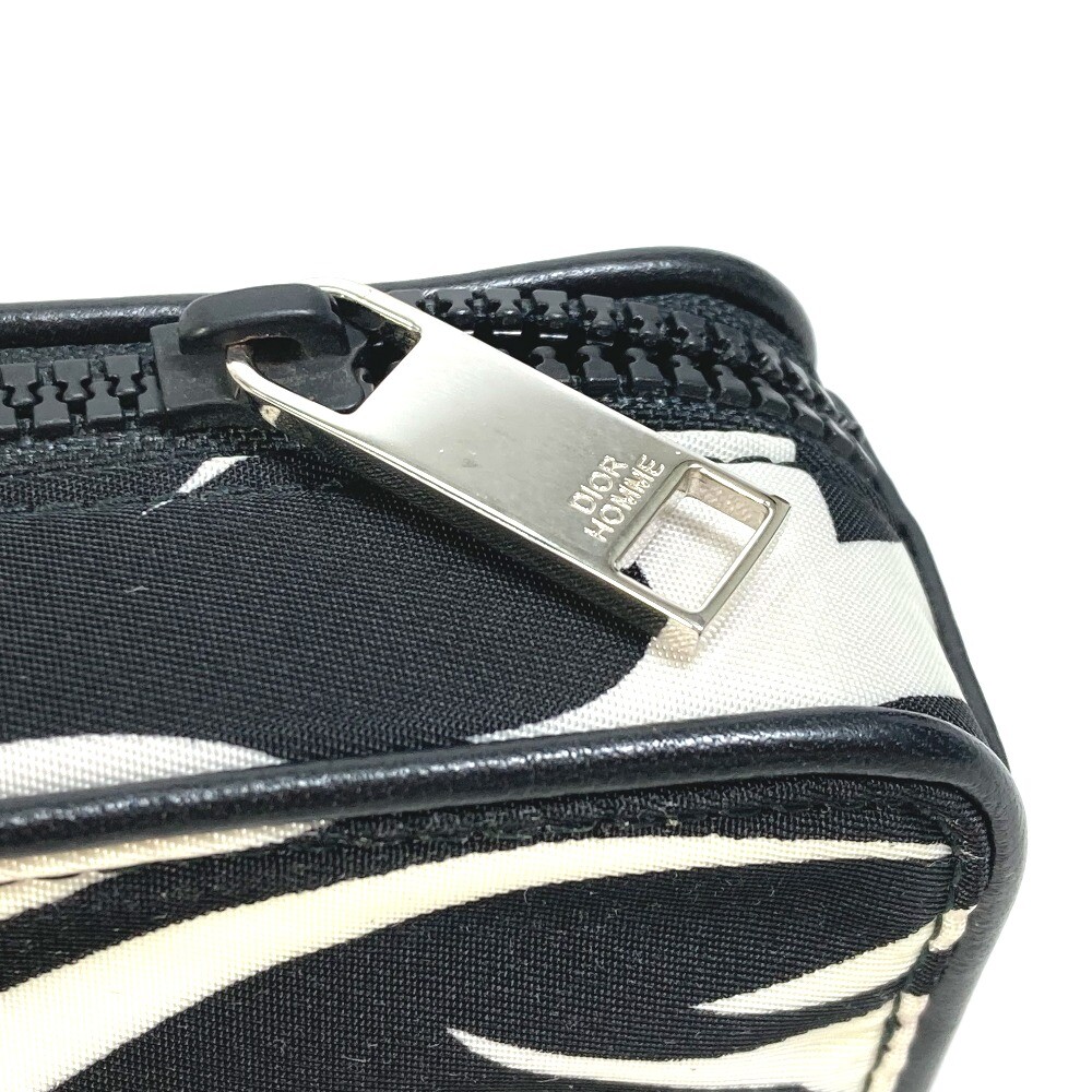 Dior Homme レザーバングル 蛇刻印 Hedi 箱あり Dior Homme レザーバングル 蛇刻印 Hedi 箱あり DIOR HOMME