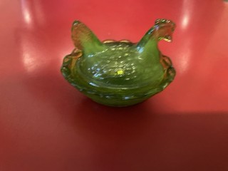 VINTAGE BOYD LUMINESCENT GREEN GLASS MINI/SALT CELLAR 2.5'' SUBTLE GLOW