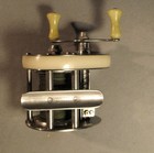 Vintage Shakespeare Ideal 1990 Tackle Box Fishing Reel Model FJ - Working Cond. — photo 8