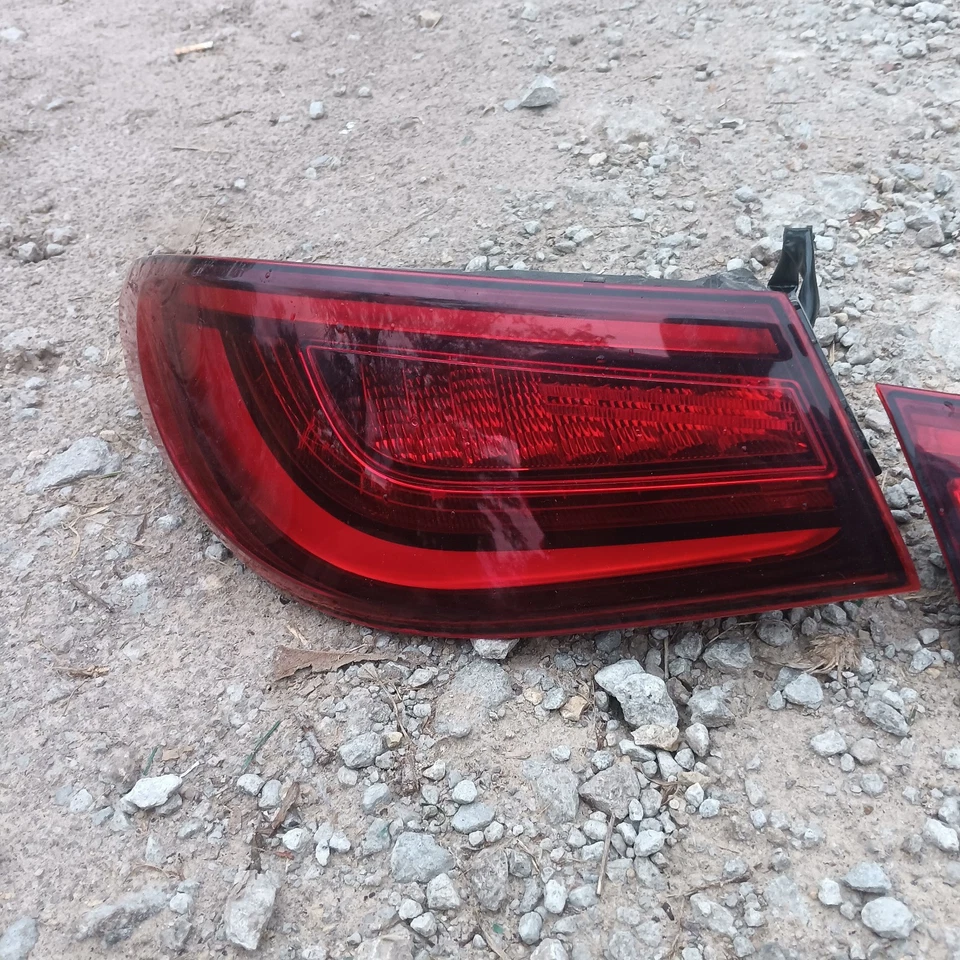 Задний стоп-сигнал в сборе 2021 от оригинального производителя со стороны водителя для Infiniti Q60 - Изображение 2 из 3