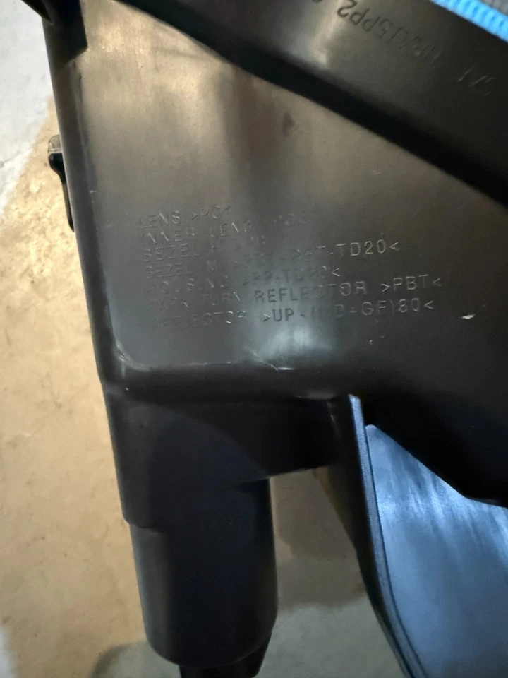 乘客右前照灯组件适用于 RAV4 车头灯 2009 - 12 至 2503190 — 第 4/4 张图片