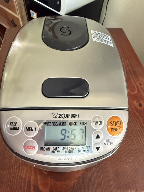 Zojirushi Rice Cooker
