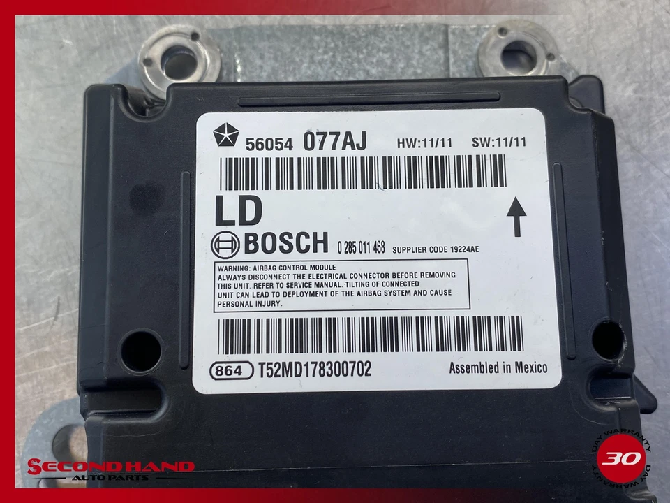 2011-2014 Chrysler 300 Dodge Charger Control Module BCM ECU 56054077AJ OEM #44A - Image 2 of 4