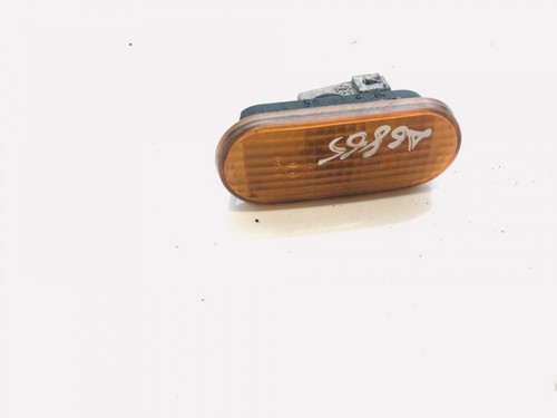 3a0949117a Seitenblinker (Kotflügelblinker) Vorne Rechts  Volksw DE1276977-67