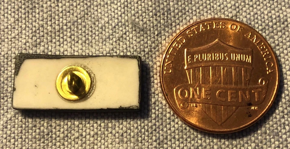 ONE Hand-crafted Ceramic Rectangle Floral Shank Button 13/16" 20.7mm Long 9116 - Image 2 of 2