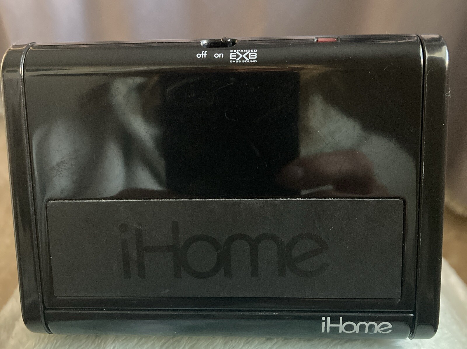 iHome Portable Travel Speaker iHM3 Works With iPhone, iPod, Zune & MP3